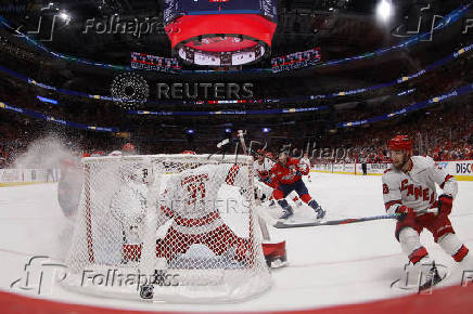 NHL: Stanley Cup Playoffs-Carolina Hurricanes at Washington Capitals