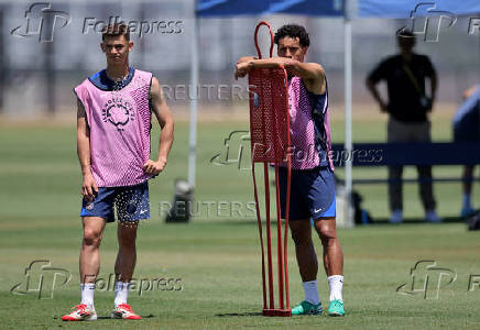 FIFA Club World Cup - Paris St Germain Training