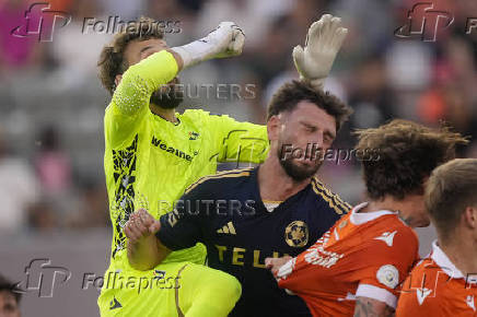 Soccer: Canadian Championship-Semifinal-Vancouver Whitecaps FC at Forge FC Hamilton