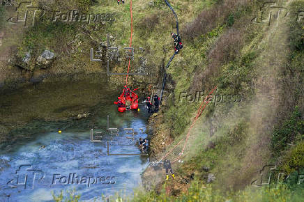 Continúa la búsqueda en Asturias de los cuerpos de la mujer y de su bebé desaparecidos en 1987 en León