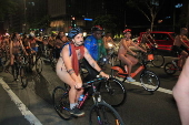 Manifestação Pedalada Pelada na Av Paulista