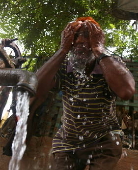Heatwave grips Karachi