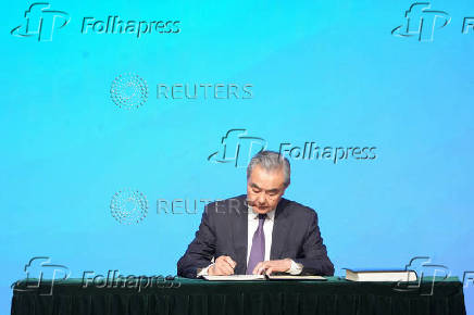 Chinese Foreign Minister Wang Yi, attends signing ceremony of Convention on the Establishment of The International Organization for Mediation (IOMed) in Hong Kong