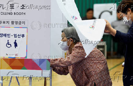 South Korea holds a snap presidential election