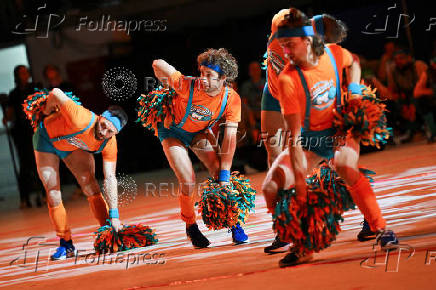 Male cheerleaders at the Roller Derby World Cup 2025