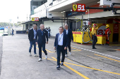 Movimentação no grid antes da corrida no rolex 6 horas de são paulo