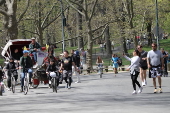 Celebração de páscoa no central park.