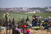 Traditional Easter of the Dead celebration in Chisinau