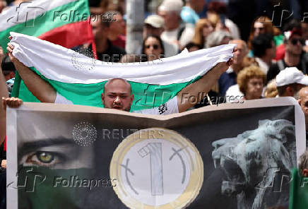 Protest against Bulgaria's plans of joining the euro zone in Sofia
