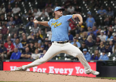 MLB: St. Louis Cardinals at Milwaukee Brewers