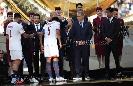 Cerimônia de medalhas para jogadores do chelsea e psg: copa do mundo de clubes da fifa 2925.