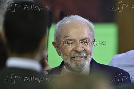 Lula lança Tarifa Social Luz do Povo