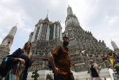 Thailand cuts foreign tourist forecasts due to the decline of Chinese visitors