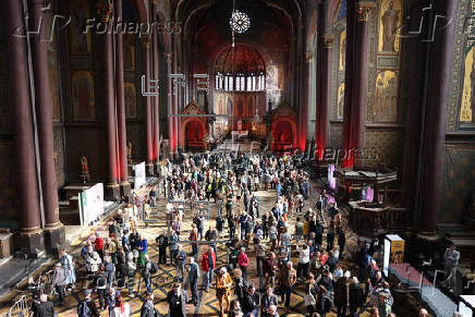 Bélgica convertirá una iglesia de 1867 en supermercado, restaurante y bar de vinos