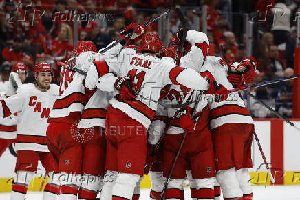 NHL: Stanley Cup Playoffs-Carolina Hurricanes at Washington Capitals