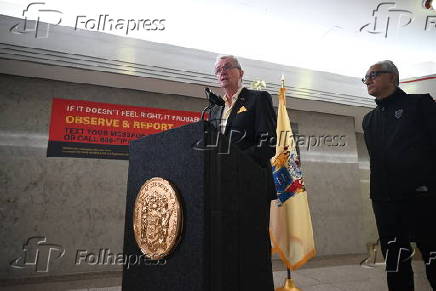 Irmandade de engenheiros de locomotivas e líderes sindicais de trens anunciam greve no transporte público de Nova Jersey