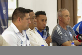 El peruano Christian Cueva espera ayudar a Emelec a regresar a la primera línea de Ecuador