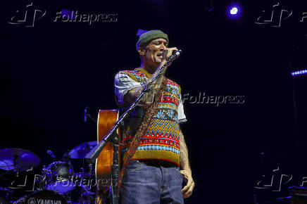Ben Harper se apresenta em São Paulo, acompanhado da banda The Innocent Criminals
