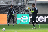 Europa League - Eintracht Frankfurt Training