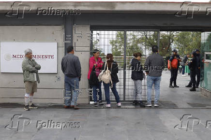Abren los centros de votación para la inédita elección judicial en México