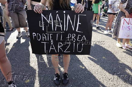 Protest over the killing of a young pregnant woman in Bucharest