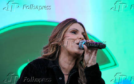 Show de Aline Barros, na Marcha para Jesus, na praça Heróis da Força Expedicionária