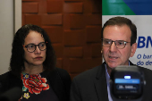 Governança e Estratégias Públicas em Inteligência Artificial.