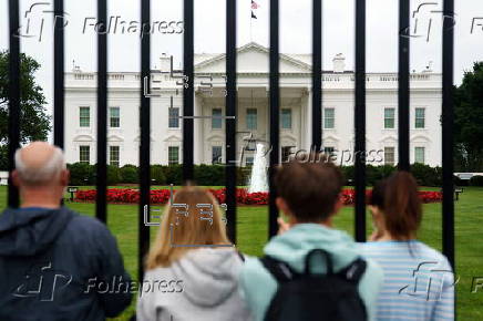 US government halts new student visa interviews