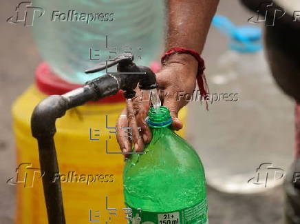 Heatwave disturbs daily life in Kolkata