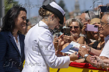 Leonor recibe el título de Hija Adoptiva de Marín (Pontevedra)