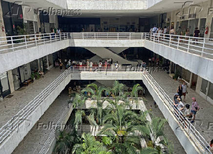 Feira Subterrânea movimenta a Galeria Metrópole no centro de São Paulo