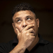 Retrato do ex-jogador Ronaldo Nazário, o Ronaldo Fenômeno