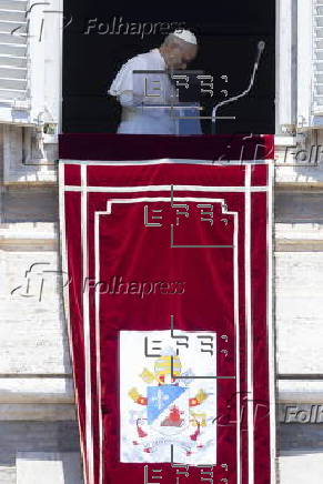 Pope Leo XIV leads Regina Caeli prayer at Vatican City