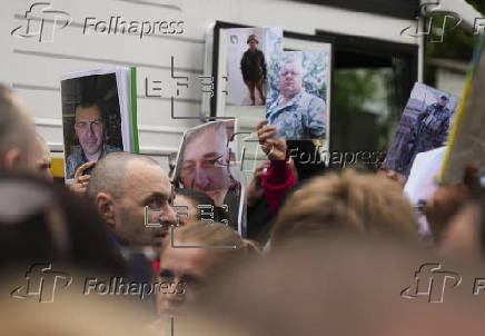 Russia and Ukraine exchange prisoners of war