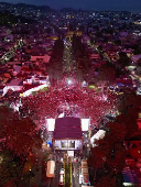 Los aficionados del Toluca se rinden ante su equipo, campeón después de 15 años
