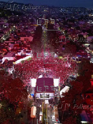 Los aficionados del Toluca se rinden ante su equipo, campeón después de 15 años