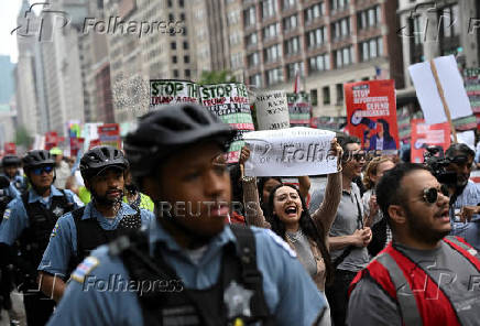 Protest against federal immigration sweeps in downtown Chicago