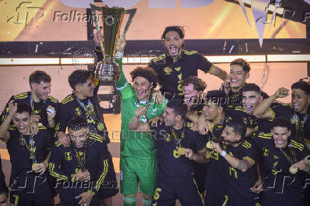 Soccer: Concacaf Gold Cup-Final-Mexico at USA