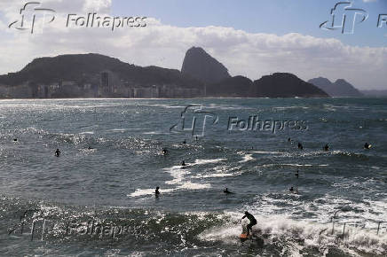 Ressaca do mar no Rio de Janeiro.