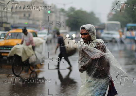 Thunderstorm with rain disrupts daily life in Kolkata