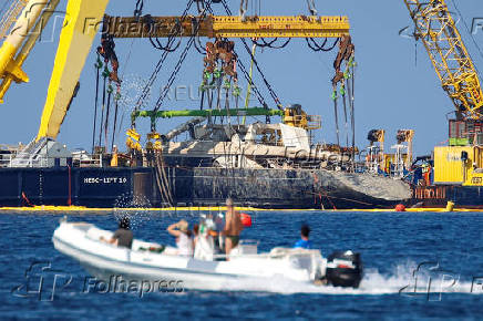 Recovery of Mike Lynch's sunken yacht 'Bayesian' from Sicilian waters