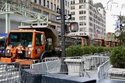 tráfego pesado em manhattan devido à unga 80.