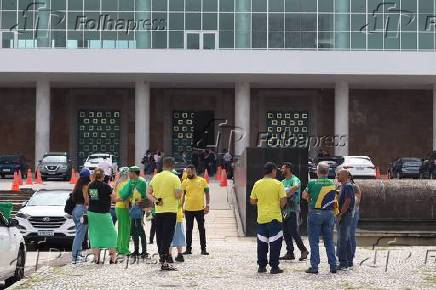 Palacio Iguaçu - Bolsonaro em Curitiba (PR)