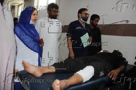 IED blast killed 3 police and injured 16 others in Mastung, restive Balochistan province