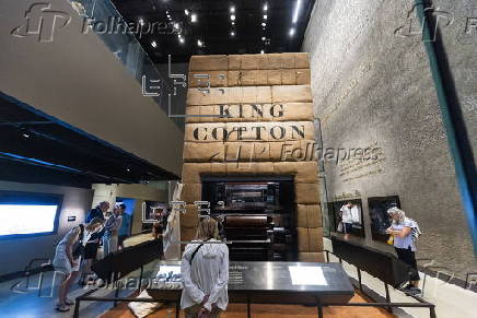 Smithsonian refutes allegations it is removing artifacts from the National Museum of African American History and Culture