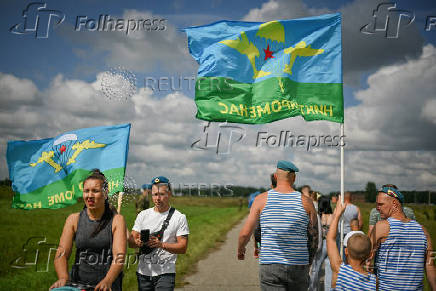 Celebration of Paratroopers' Day in Omsk region