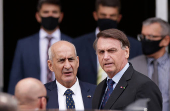 O então ministro Luiz Eduardo Ramos ao lado de Jair Bolsonaro 