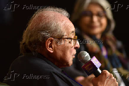 Ruy castro e isabel lustosa conversam sobre o livro 