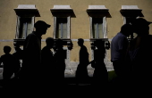Summer sales begin in Rome