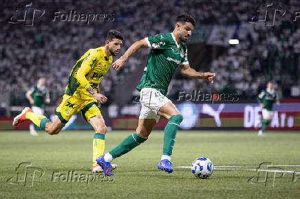 Partida entre Palmeiras e Mirassol pelo Campeonato Brasileiro 2025